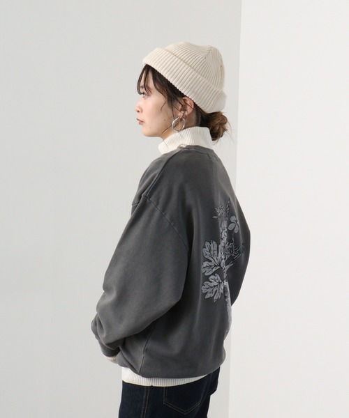 RE730(アールイーセブンサーティー)の「Vintage-like rose print loose sweat / ヴィンテージライク ローズプリント ルーズスウェット unisex(スウェット・メンズ・グレー系その他/グレー/グレー系その他2・M/L)」の7枚目の写真