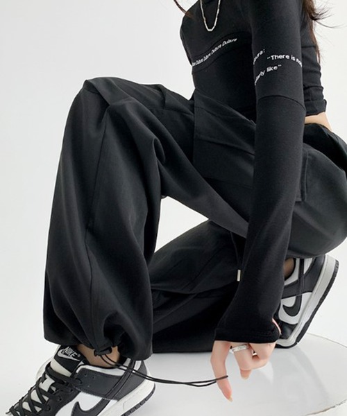 ROOPTOKYO(ループトウキョウ)の「▲Wide Cargo Pants / ワイドカーゴパンツ(カーゴパンツ・レディース・チャコール/カーキ/ブラック/ホワイト・FREE)」の3枚目の写真