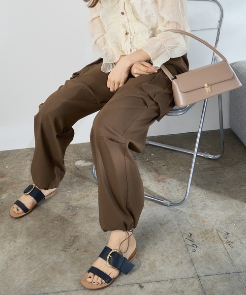 ROOPTOKYO(ループトウキョウ)の「▲Wide Cargo Pants / ワイドカーゴパンツ(カーゴパンツ・レディース・チャコール/カーキ/ブラック/ホワイト・FREE)」の15枚目の写真