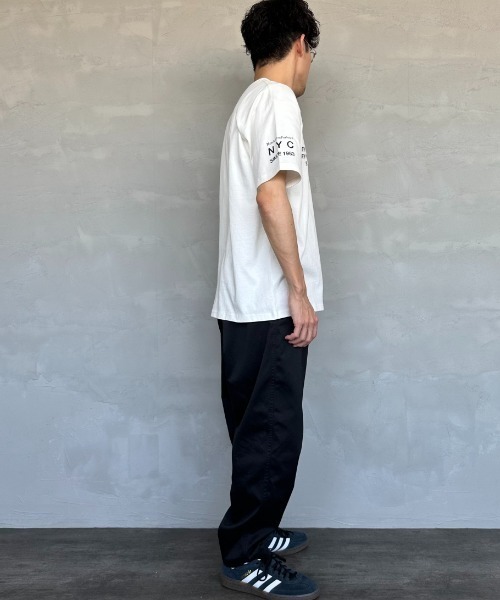 Manhattan Portage（マンハッタンポーテージ）の「[MANHATTAN PORTAGE/マンハッタンポーテージ] 別注 ロゴ刺繍ショートスリーブTシャツ（Tシャツ/カットソー・レディース・ホワイト/ネイビー/サックスブルー・S/M/L/XL）」の10枚目の写真