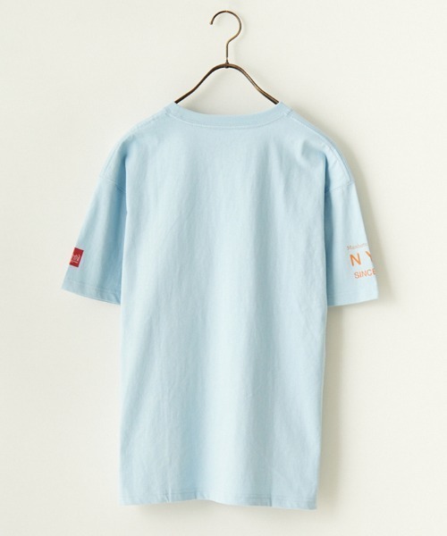 Manhattan Portage（マンハッタンポーテージ）の「[MANHATTAN PORTAGE/マンハッタンポーテージ] 別注 ロゴ刺繍ショートスリーブTシャツ（Tシャツ/カットソー・レディース・ホワイト/ネイビー/サックスブルー・S/M/L/XL）」の20枚目の写真
