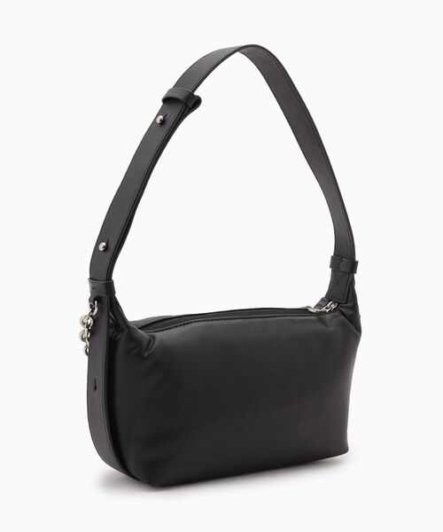 Calvin Klein（カルバン・クライン）の「チェーンパーツ ショルダー