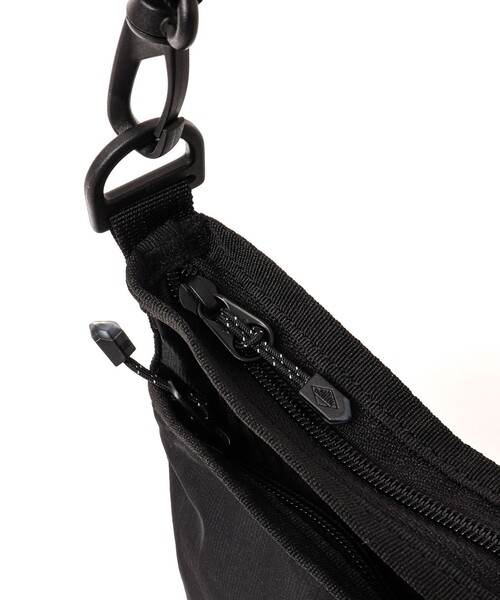 DANTON（ダントン）の「【DANTON/ダントン】CHARTRES ミニサコッシュ（ショルダーバッグ・メンズ・グレー/ブラック/グレイッシュベージュ・FREE）」の10枚目の写真