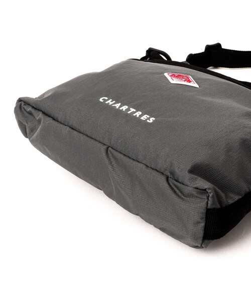 DANTON（ダントン）の「【DANTON/ダントン】CHARTRES ミニサコッシュ（ショルダーバッグ・メンズ・グレー/ブラック/グレイッシュベージュ・FREE）」の13枚目の写真
