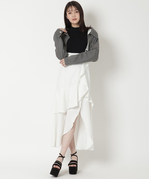 REDYAZEL（レディアゼル）の「デニムボレロジャケット（スーツジャケット・レディース・ブラック/ブルー/オフホワイト・FREE）」の12枚目の写真