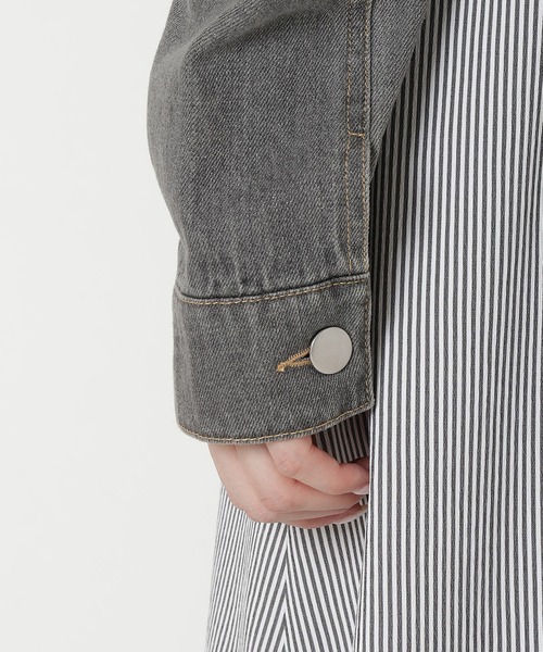 REDYAZEL（レディアゼル）の「デニムボレロジャケット（スーツジャケット・レディース・ブラック/ブルー/オフホワイト・FREE）」の5枚目の写真