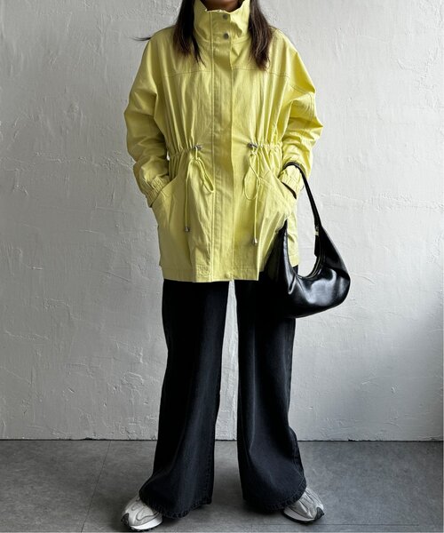 LBC（エルビーシー）の「スタンドネックミドルブルゾン（ブルゾン・レディース・ライトグレー/ライム/ネイビー・L/M）」の7枚目の写真