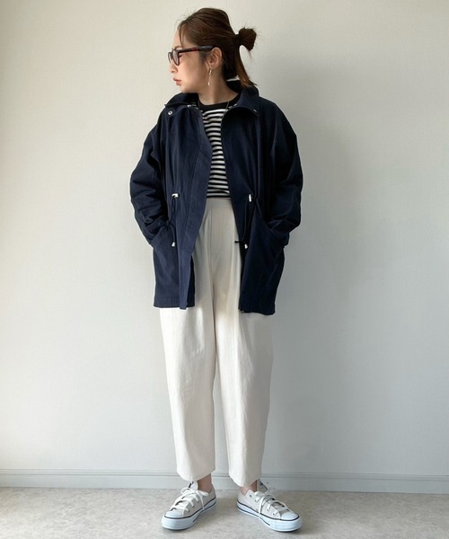 LBC（エルビーシー）の「スタンドネックミドルブルゾン（ブルゾン・レディース・ライトグレー/ライム/ネイビー・L/M）」の6枚目の写真