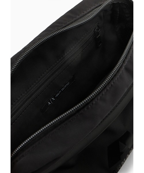 ARMANI EXCHANGE（アルマーニエクスチェンジ）の「【A|X アルマーニ エクスチェンジ】AXロゴ ショルダーバッグ（ショルダーバッグ・メンズ・オフホワイト/ブラック・FREE）」の3枚目の写真