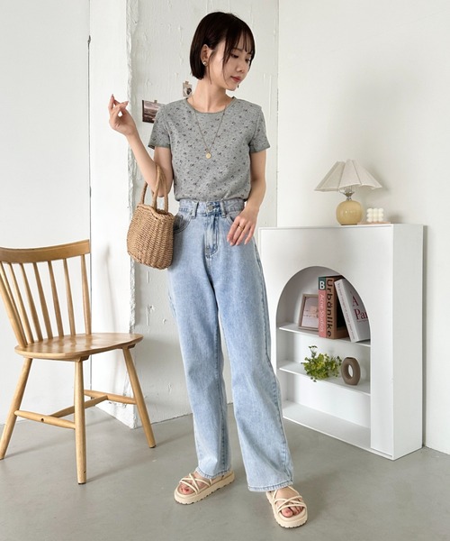 CLEA(クレア)の「フラワー柄サーマル半袖トップス(Tシャツ/カットソー・レディース・ホワイト/グレー/ブラック・FREE)」の16枚目の写真