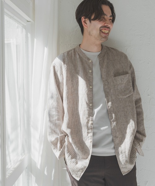 URBAN RESEARCH DOORS（アーバンリサーチドアーズ）の「シルケットリネン バンドカラーロングスリーブシャツ（シャツ/ブラウス・メンズ・アイボリー/ホワイト系その他/グレー系その他/ブラウン系その他/ブルー系その他/インディゴブルー・MEDIUM/LARGE/X-LARGE）」の10枚目の写真