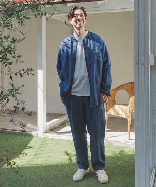 URBAN RESEARCH DOORS（アーバンリサーチドアーズ）の「シルケットリネン バンドカラーロングスリーブシャツ（シャツ/ブラウス・メンズ・アイボリー/ホワイト系その他/グレー系その他/ブラウン系その他/ブルー系その他/インディゴブルー・MEDIUM/LARGE/X-LARGE）」の19枚目の写真