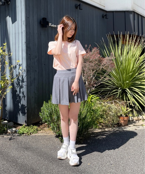one way（ワンウェイ）の「ガーリーエンブレムＴシャツ（Tシャツ/カットソー・レディース・ブラック/ピンク/ホワイト系その他/ホワイト/ホワイト×ブルー/ライトベージュ・FREE）」の11枚目の写真