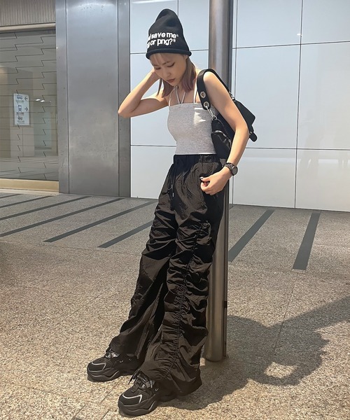 SPINNS（スピンズ）の「【S.Mサイズ展開】カップ付き！肩紐着脱OK！マルチWAYリブキャミソール（キャミソール・レディース・ブラック/オフホワイト/オートミール/モカ/カーキ・M/S）」の20枚目の写真