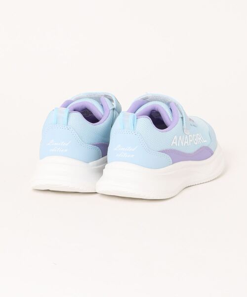 ANAP GiRL(アナップガール)の「【ANAP GIRL】 ジュニアカジュアルスニーカー(スニーカー・キッズ・ブラック/サックスブルー/ホワイト・19.0cm/20.0cm/21.0cm/22.0cm/23.0cm/24.0cm)」の4枚目の写真