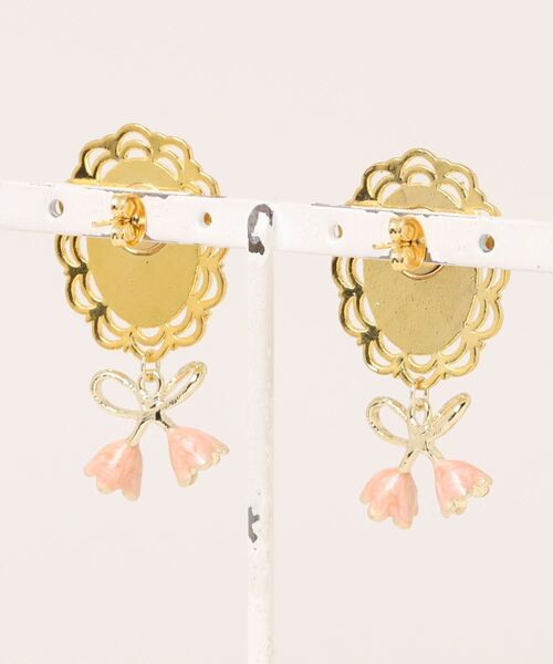 tone(トーン)の「【RosraiE】レディカメオレース リボンフラワー ピアス(MA)(ピアス(両耳用)・レディース・ゴールド・FREE)」の7枚目の写真