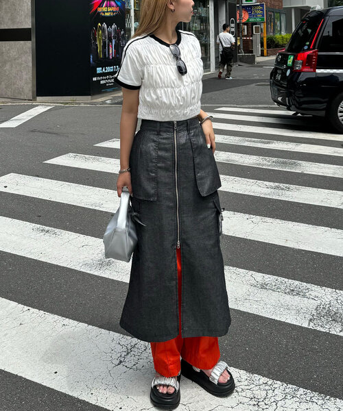 CIAOPANIC（チャオパニック）の「ラメデニムフロントジップスカート（スカート・レディース・サックスブルー/ブラック・SMALL/MEDIUM）」の14枚目の写真