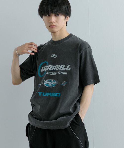 SENSE OF PLACE by URBAN RESEARCH(センスオブプレイスバイアーバンリサーチ)の「フェードロゴグラフィックTシャツ(5分袖)(Tシャツ/カットソー・メンズ・ブラック/イエロー/ロイヤルブルー・MEDIUM/LARGE)」の8枚目の写真