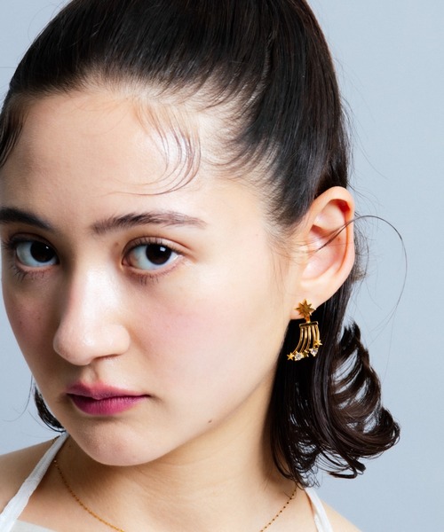 whim(ウィム)の「【NEW】Shooting Star Pierce(ピアス(両耳用)・レディース・ゴールド/シルバー・FREE)」の11枚目の写真