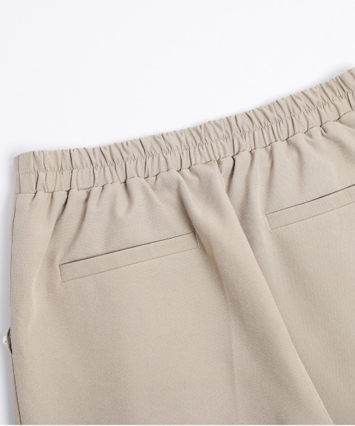 La-gemme(ラジェム)の「パールスカラップポケットテーパードパンツ(その他パンツ・レディース・ホワイト/ブラック/ネイビー/ベージュ・M/L)」の13枚目の写真