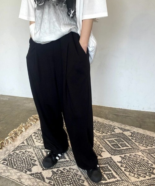 ISOOK（アイスー）の「スウェットワイドパンツ(kiharu select) / スウェットパンツ ワイドパンツ ルーズパンツ（スウェットパンツ・レディース・グレー/ブラック・FREE）」の5枚目の写真