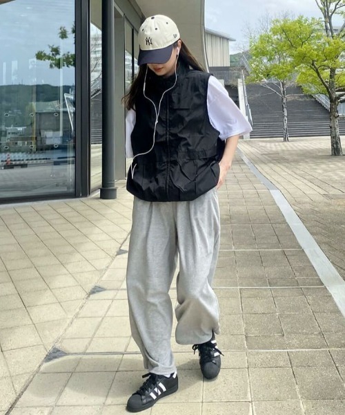 ISOOK（アイスー）の「スウェットワイドパンツ(kiharu select) / スウェットパンツ ワイドパンツ ルーズパンツ（スウェットパンツ・レディース・グレー/ブラック・FREE）」の3枚目の写真