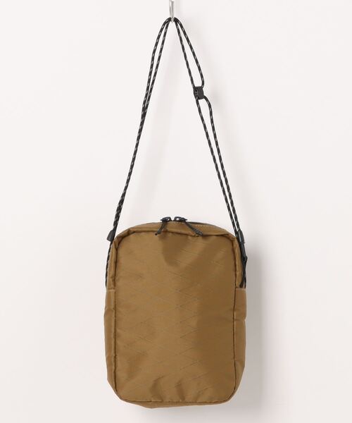 BURLAP OUTFITTER（バーラップアウトフィッター）の「BURLAP OF X-PAC CROSS BODY BAG（ショルダーバッグ・メンズ・ホワイト系その他/ブラック/ベージュ・FREE）」の3枚目の写真