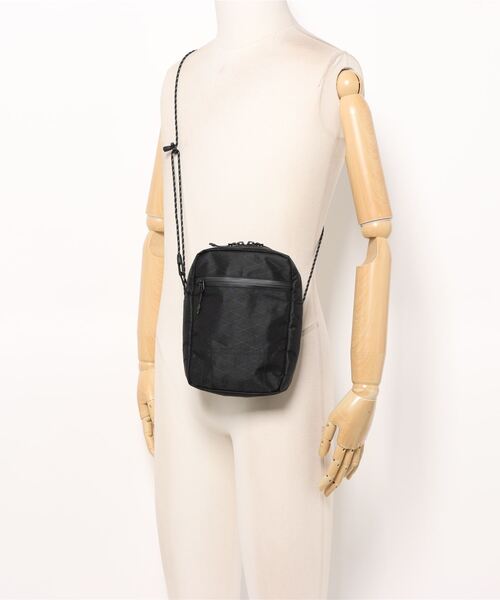 BURLAP OUTFITTER（バーラップアウトフィッター）の「BURLAP OF X-PAC CROSS BODY BAG（ショルダーバッグ・メンズ・ホワイト系その他/ブラック/ベージュ・FREE）」の7枚目の写真