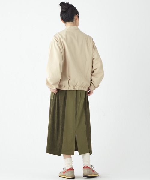 KRIFF MAYER(クリフメイヤー)の「切替ツイルJK(ブルゾン・レディース・ベージュ/オレンジ/ブラック/カーキ・MEDIUM/LARGE)」の19枚目の写真