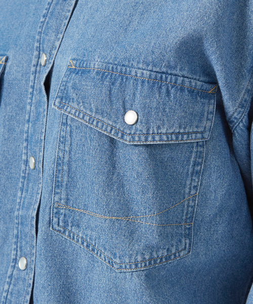 SOMETHING（サムシング）の「＜追加2＞【SOMETHING/サムシング】BIGフィット デニムシャツ / インディゴ / オーバーサイズ / レディース（シャツ/ブラウス・レディース・インディゴブルー・フリー）」の14枚目の写真