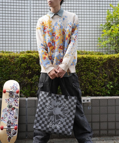 HOOK(フック)の「HOOK -original- マーガレット畑模様ニット(ニット/セーター・メンズ・パープル/ライトベージュ・L/M/XL)」の9枚目の写真