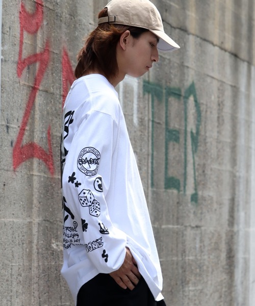SEQUENZ(シークエンズ)の「【SEQUENZ/シークエンズ】O.G COLLAGE PUFF PT L/S TEE / フォトコラージュ パフ プリント 長袖 Tシャツ(Tシャツ/カットソー・メンズ・ブラック/ホワイト/オレンジ/ネイビー・S/M/L/LL)」の10枚目の写真