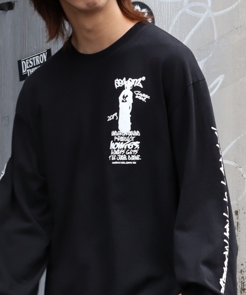 SEQUENZ(シークエンズ)の「【SEQUENZ/シークエンズ】O.G COLLAGE PUFF PT L/S TEE / フォトコラージュ パフ プリント 長袖 Tシャツ(Tシャツ/カットソー・メンズ・ブラック/ホワイト/オレンジ/ネイビー・S/M/L/LL)」の15枚目の写真