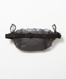 Chika Kisada EASTPAK SPRINGERチュールボディーバッグ Chika Kisada（チカ キサダ）の「Chika Kisada x EASTPAK