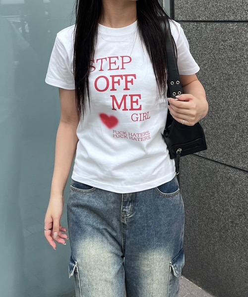 fiere(フィエール)の「ショート丈ハートモチーフデザイン半袖Tシャツ(Tシャツ/カットソー・レディース・ホワイト・X-SMALL)」の5枚目の写真