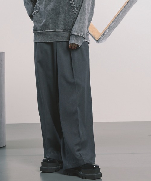 UNISEX》【Italian Dead Stock Fabric】Two-Tuck Wide Pants