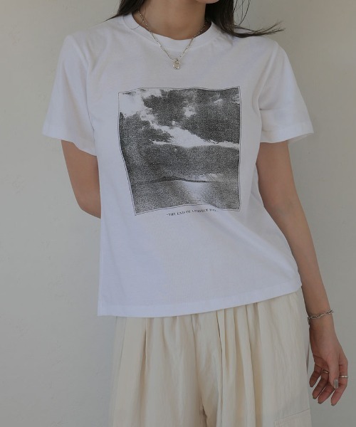 セール】グラフィックプリントT／graphic print T 半袖 クルーネック