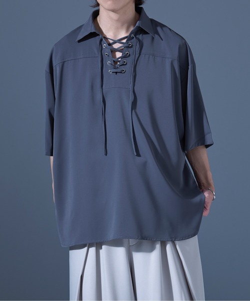 Ellno Loset(エルノロゼット)の「レースアップスキッパードレープシャツ(シャツ/ブラウス・メンズ・ブラック/ブルーグレー・LARGE/SMALL/MEDIUM)」の17枚目の写真