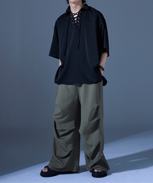 Ellno Loset(エルノロゼット)の「レースアップスキッパードレープシャツ(シャツ/ブラウス・メンズ・ブラック/ブルーグレー・LARGE/SMALL/MEDIUM)」の12枚目の写真