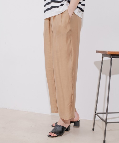 Jayro(ジャイロ)の「光沢エアリードロストパンツ(その他パンツ・レディース・ゴールド/ブラック/グレー系その他・FREE)」の8枚目の写真