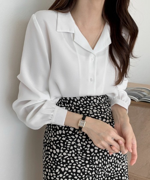 ECLIN（エクラン）の「開襟ボリュウーム袖シャツブラウス（シャツ/ブラウス・レディース・グレー/ブルー/ホワイト/ネイビー・M/L/XL）」の15枚目の写真