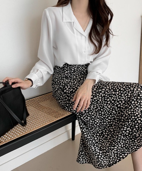 ECLIN（エクラン）の「開襟ボリュウーム袖シャツブラウス（シャツ/ブラウス・レディース・グレー/ブルー/ホワイト/ネイビー・M/L/XL）」の16枚目の写真