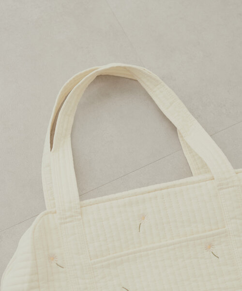 natural couture(ナチュラルクチュール)の「【mamamo】ヌビ刺繍ボストンBAG(ショルダーバッグ・レディース・グレー/アイボリー・FREE)」の10枚目の写真