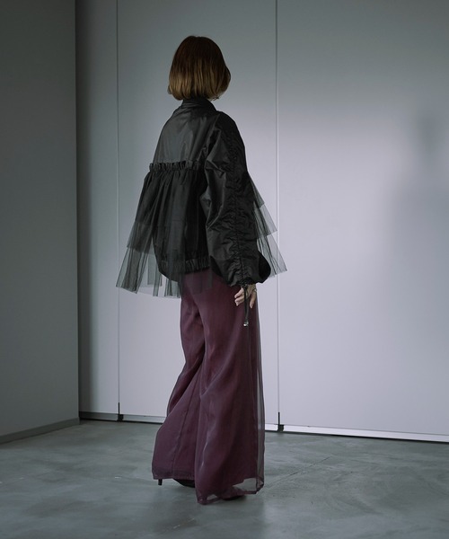 Ezick（エジック）の「Shirring sleeveボリュームチュールMA1（MA-1・レディース・ライトグレー/ブラック・FREE）」の21枚目の写真