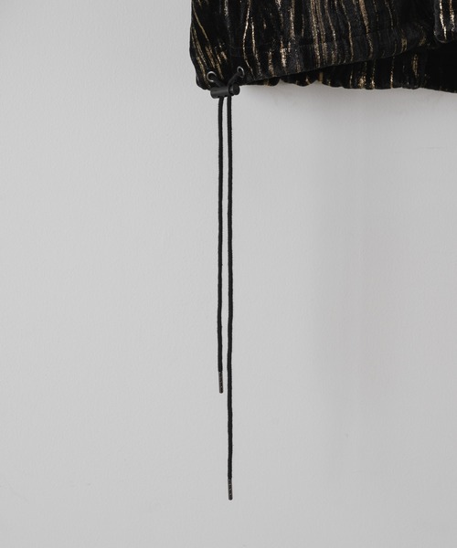 CASPER JOHN(キャスパージョン)の「Foilvelor half zip sweat/ホイルベロアハーフジップスウェット(スウェット・メンズ・ブラック/グレー・X-SMALL/SMALL/MEDIUM/LARGE)」の21枚目の写真