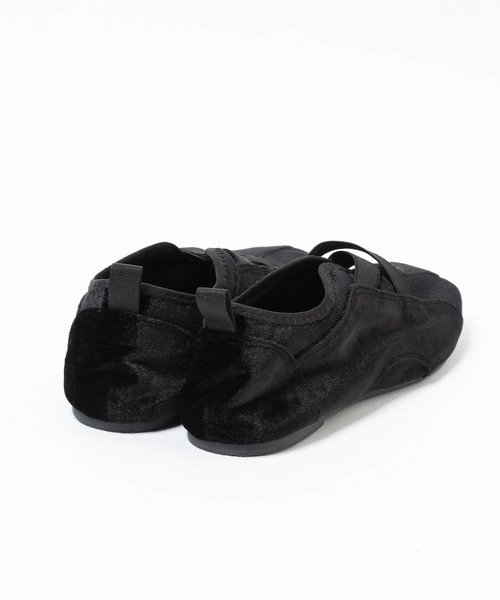 LEPSIM（レプシィム）の「クロスフラットバレエ　207451（バレエシューズ・レディース・ブラック/シルバー・LARGE/MEDIUM）」の11枚目の写真