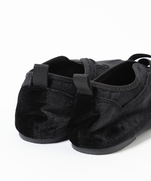 LEPSIM（レプシィム）の「クロスフラットバレエ　207451（バレエシューズ・レディース・ブラック/シルバー・LARGE/MEDIUM）」の19枚目の写真