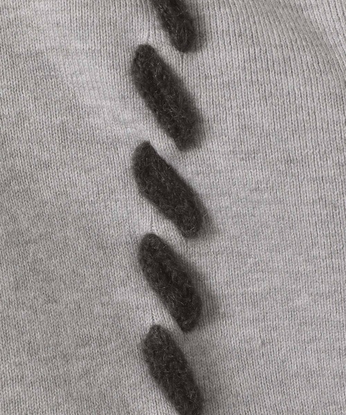 LAKOLE（ラコレ）の「ハンドステッチニットプルオーバー / 143183（ニット/セーター・レディース・チャコール/モカ/アイボリー/ブラック/ライトグレー/ブラウン・FREE）」の10枚目の写真