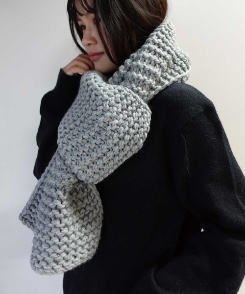 CORNERS（コーナーズ）の「【福本莉子さん着用】ガーター編みローゲージニットマフラー（マフラー・レディース・アイボリー/ネイビー/ボルドー/ピンク/ブラウン/ライトグレー/ブラック・FREE）」の5枚目の写真