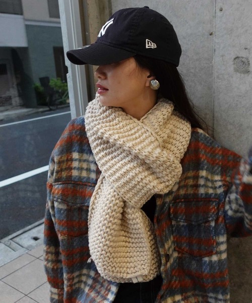 CORNERS（コーナーズ）の「【福本莉子さん着用】ガーター編みローゲージニットマフラー（マフラー・レディース・アイボリー/ネイビー/ボルドー/ピンク/ブラウン/ライトグレー/ブラック・FREE）」の22枚目の写真